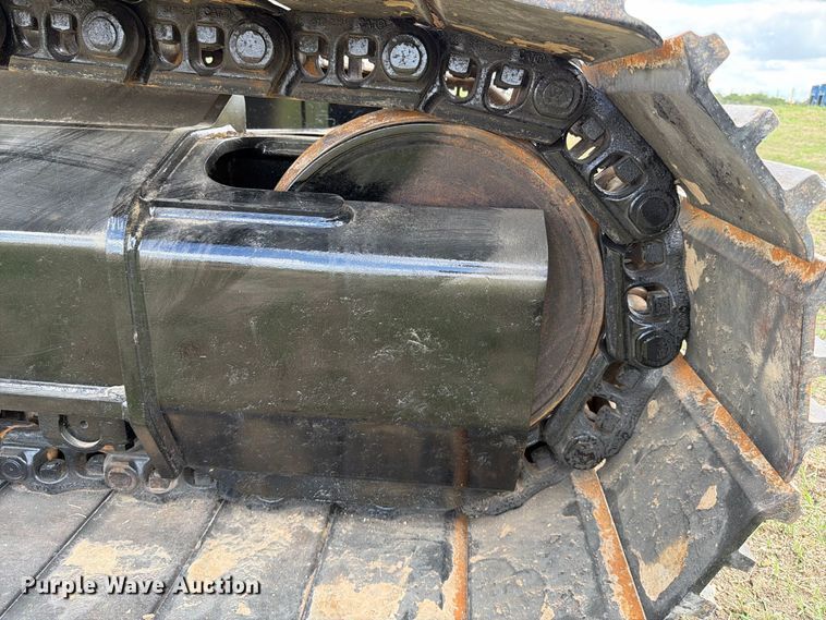 image for item FN3592 2022 Caterpillar 330 TC excavator