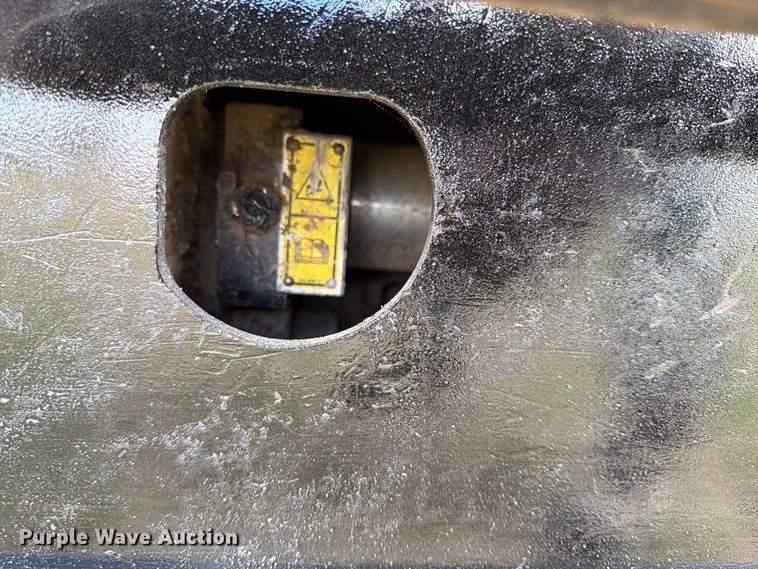image for item FN3592 2022 Caterpillar 330 TC excavator