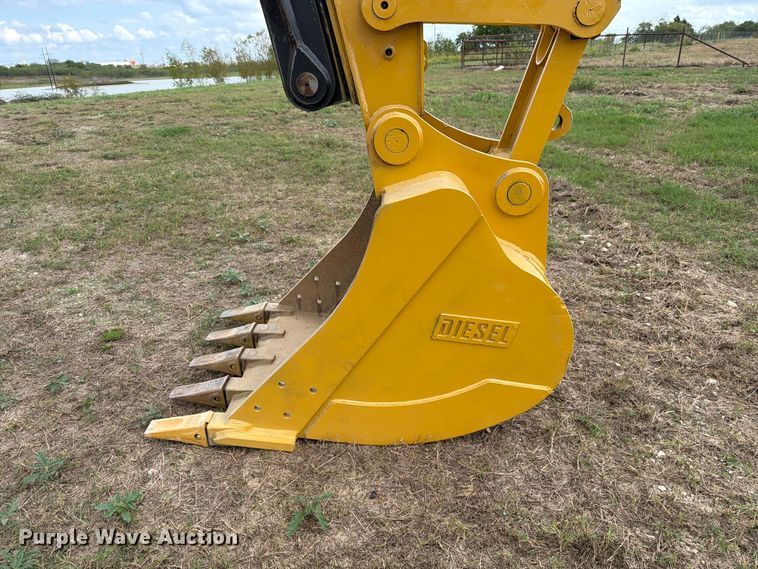 image for item FN3593 2012 Caterpillar 320EL excavator