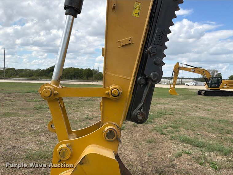 image for item FN3593 2012 Caterpillar 320EL excavator