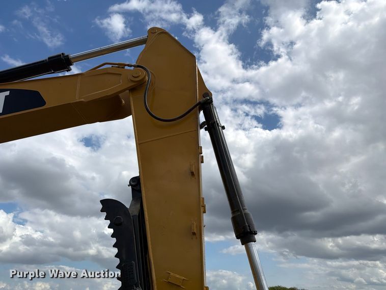 image for item FN3593 2012 Caterpillar 320EL excavator