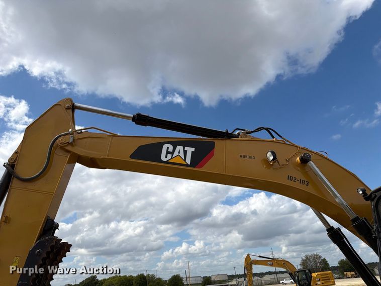 image for item FN3593 2012 Caterpillar 320EL excavator