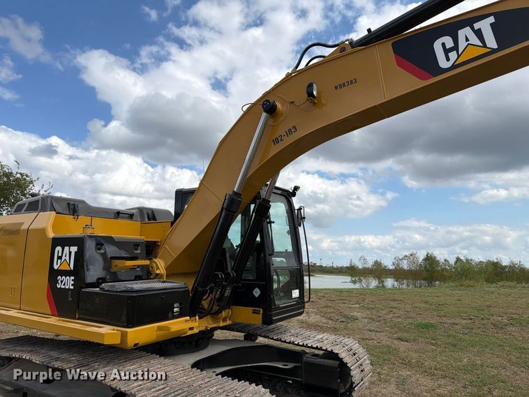 image for item FN3593 2012 Caterpillar 320EL excavator
