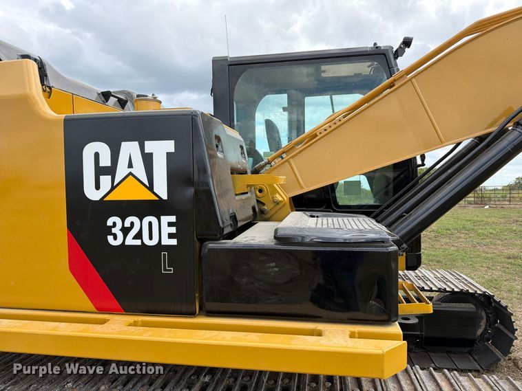 image for item FN3593 2012 Caterpillar 320EL excavator