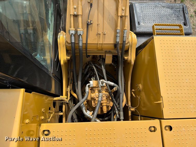 image for item FN3593 2012 Caterpillar 320EL excavator