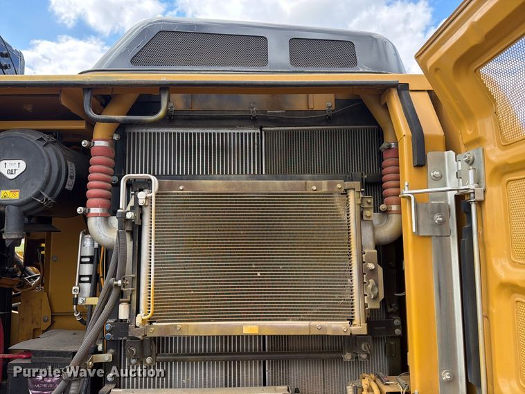 image for item FN3593 2012 Caterpillar 320EL excavator