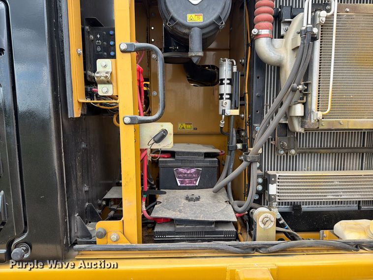 image for item FN3593 2012 Caterpillar 320EL excavator