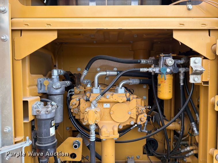 image for item FN3593 2012 Caterpillar 320EL excavator