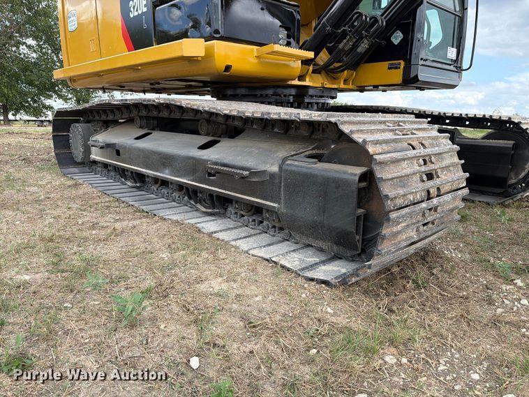 image for item FN3593 2012 Caterpillar 320EL excavator