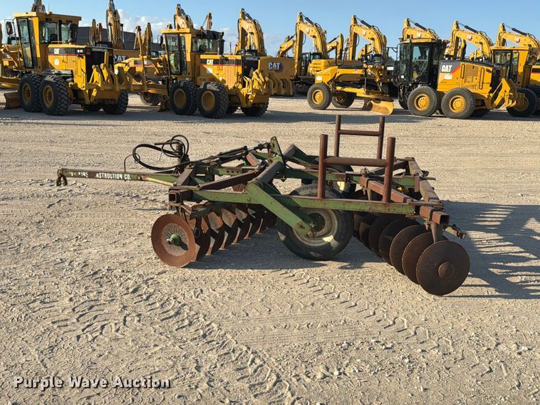image for item FN3595 John Deere tandem disk