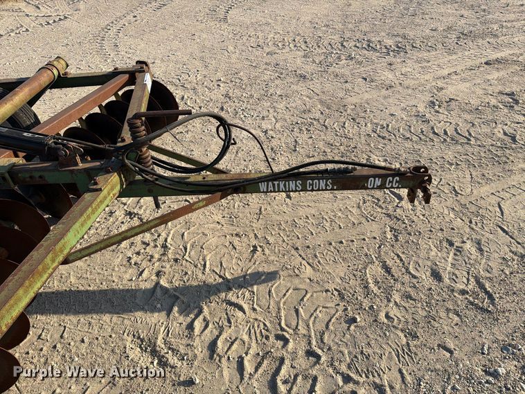 image for item FN3595 John Deere tandem disk