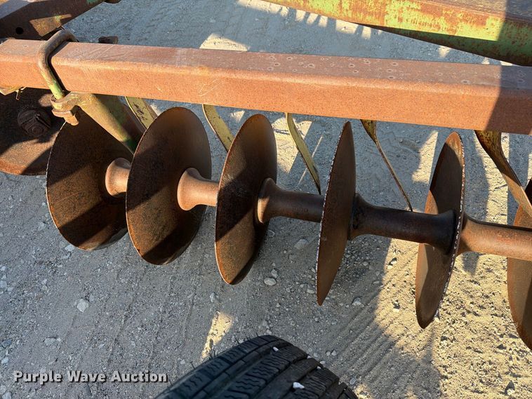 image for item FN3595 John Deere tandem disk