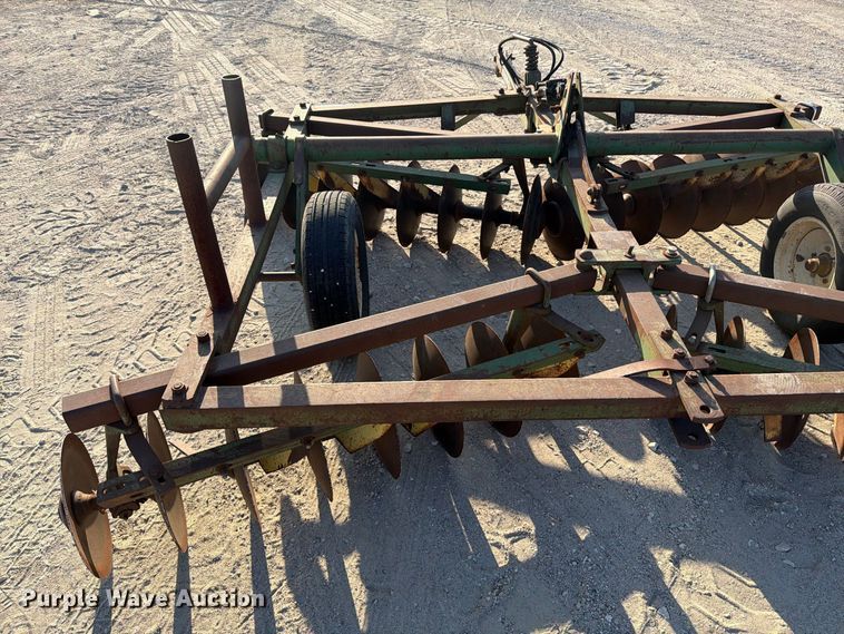 image for item FN3595 John Deere tandem disk