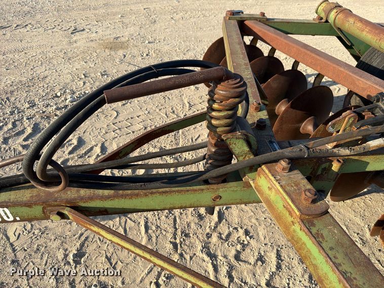 image for item FN3595 John Deere tandem disk