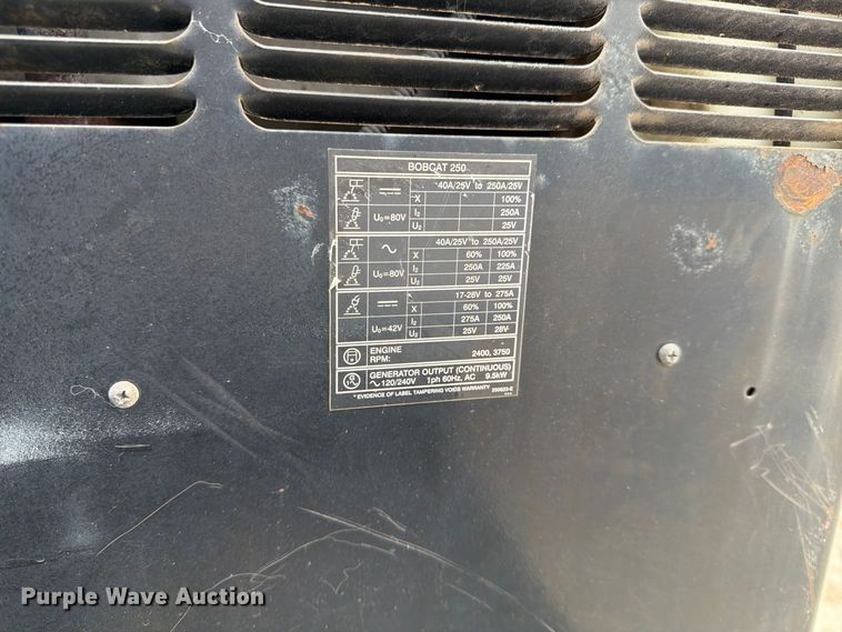 image for item FN3597 2007 Peterbilt 335 mechanics truck