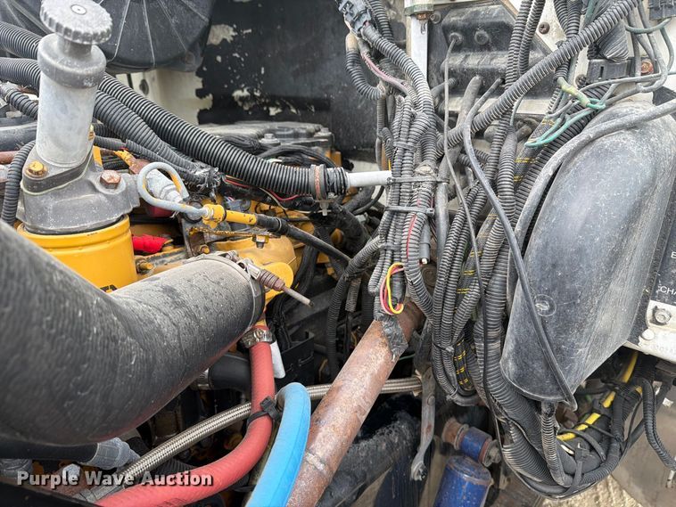 image for item FN3597 2007 Peterbilt 335 mechanics truck