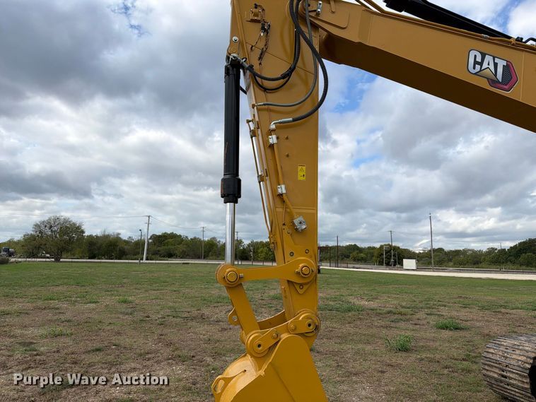 image for item FN3598 2023 Caterpillar 330 TC excavator