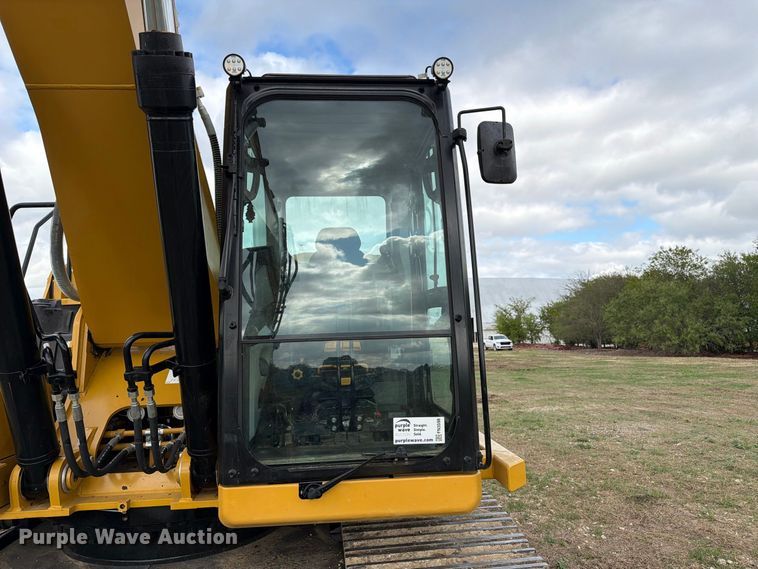 image for item FN3598 2023 Caterpillar 330 TC excavator