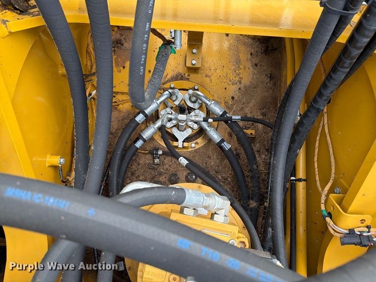 image for item FN3598 2023 Caterpillar 330 TC excavator