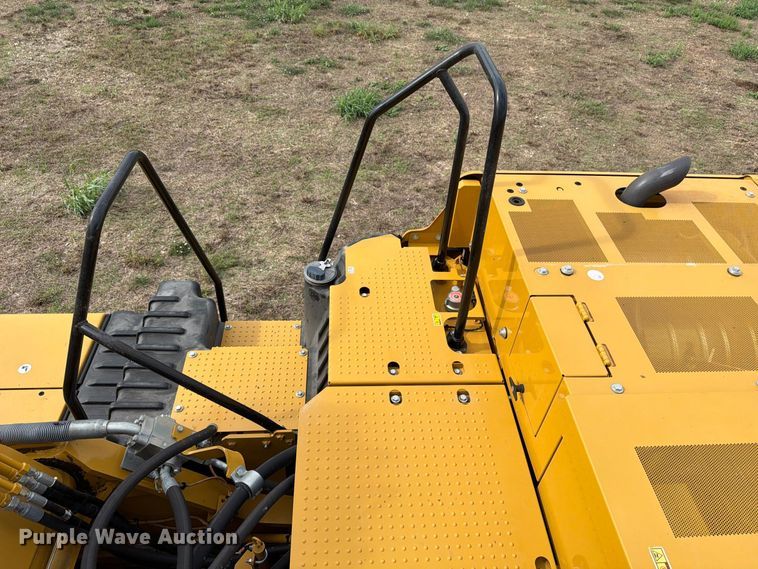 image for item FN3598 2023 Caterpillar 330 TC excavator