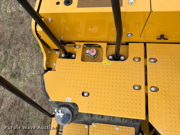 image for item FN3598 2023 Caterpillar 330 TC excavator