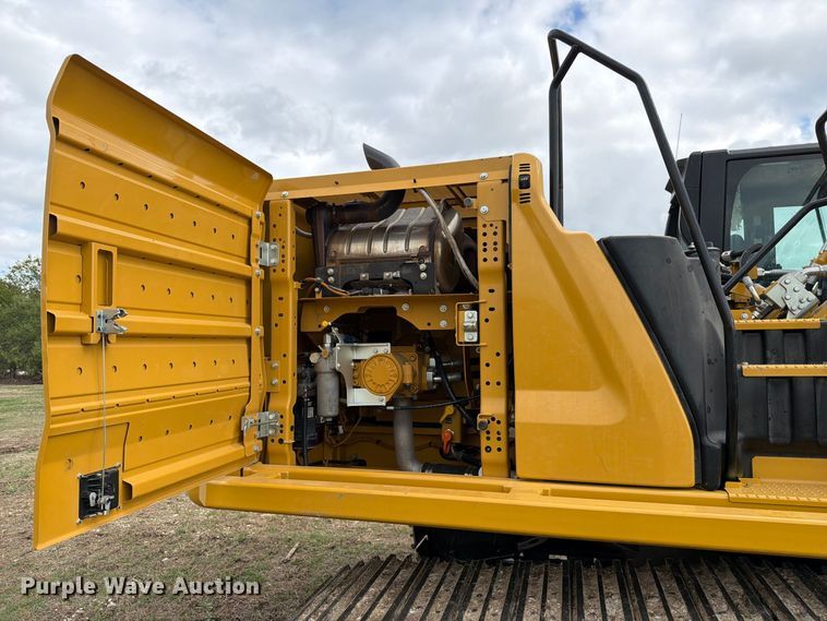 image for item FN3598 2023 Caterpillar 330 TC excavator