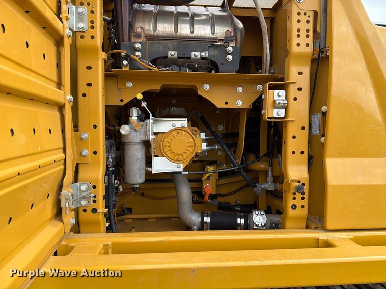 image for item FN3598 2023 Caterpillar 330 TC excavator