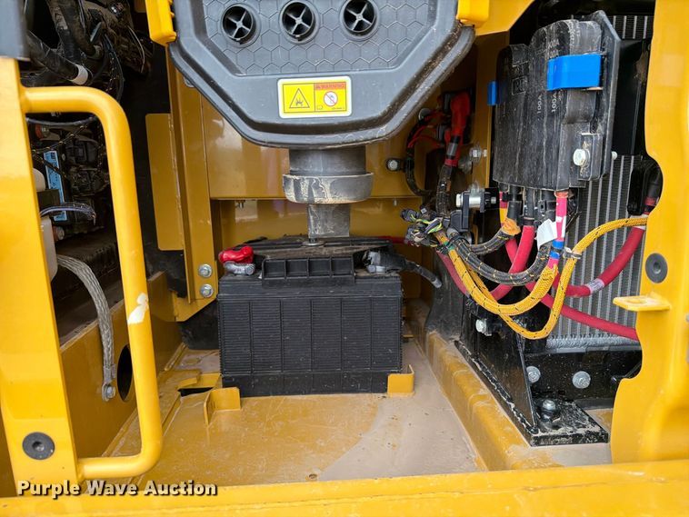 image for item FN3598 2023 Caterpillar 330 TC excavator