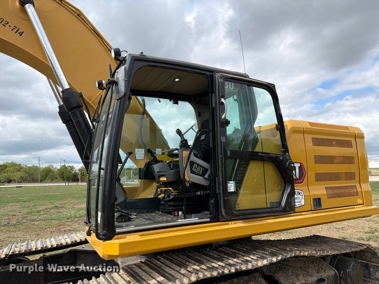 image for item FN3598 2023 Caterpillar 330 TC excavator