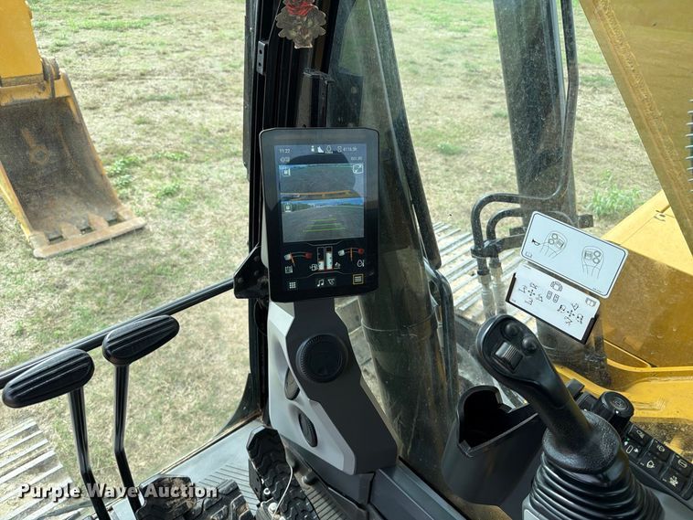 image for item FN3598 2023 Caterpillar 330 TC excavator