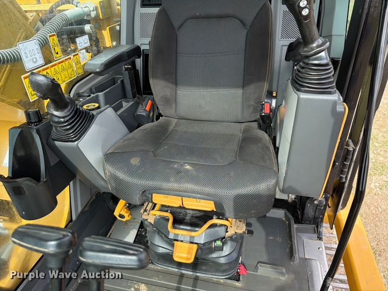 image for item FN3598 2023 Caterpillar 330 TC excavator