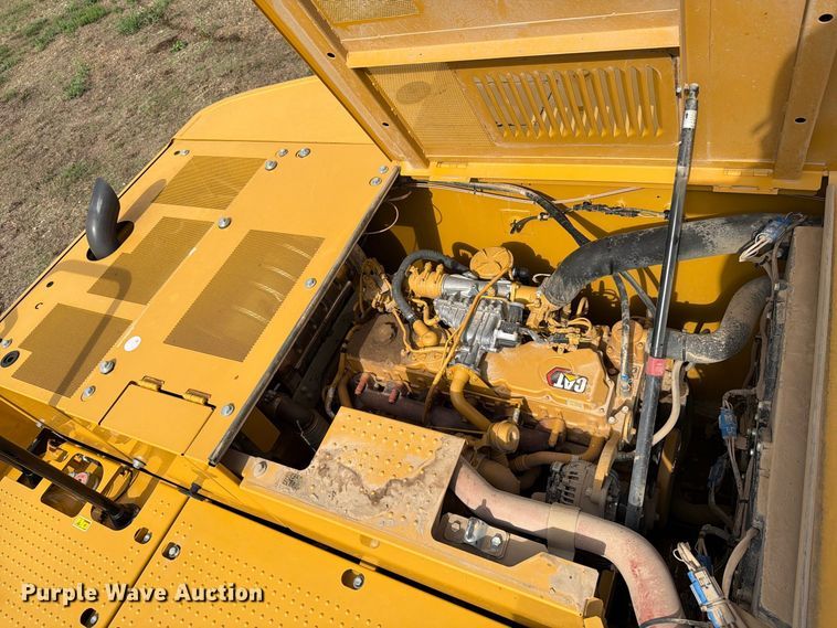 image for item FN3598 2023 Caterpillar 330 TC excavator