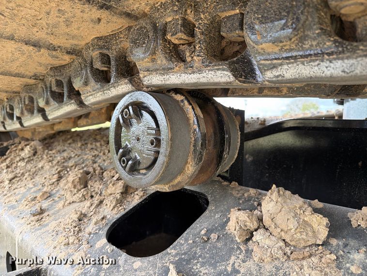 image for item FN3598 2023 Caterpillar 330 TC excavator