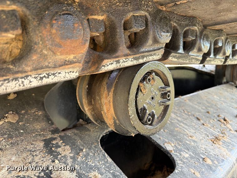 image for item FN3598 2023 Caterpillar 330 TC excavator
