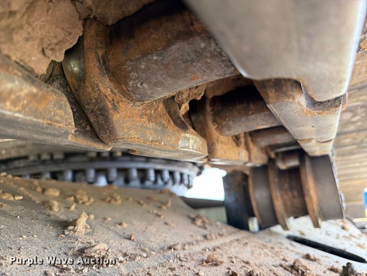 image for item FN3598 2023 Caterpillar 330 TC excavator