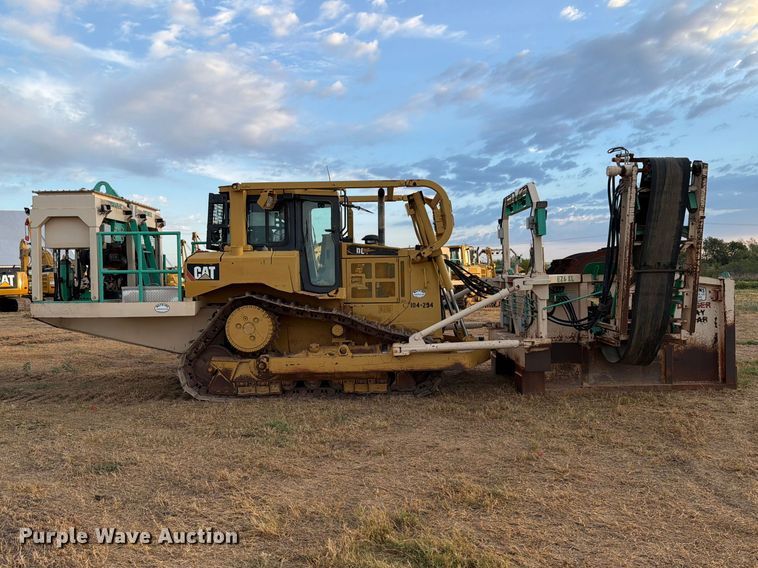 image for item FN3600 2008 Caterpillar D6T XL crawler tractor with EZ Pipeline Padding pipeline padder