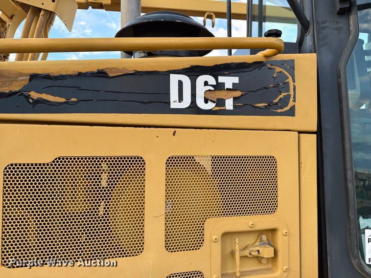 image for item FN3600 2008 Caterpillar D6T XL crawler tractor with EZ Pipeline Padding pipeline padder