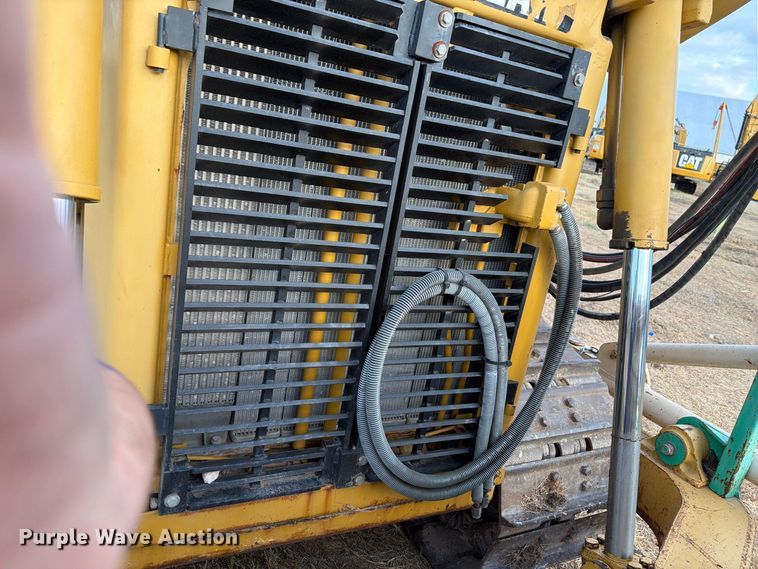image for item FN3600 2008 Caterpillar D6T XL crawler tractor with EZ Pipeline Padding pipeline padder