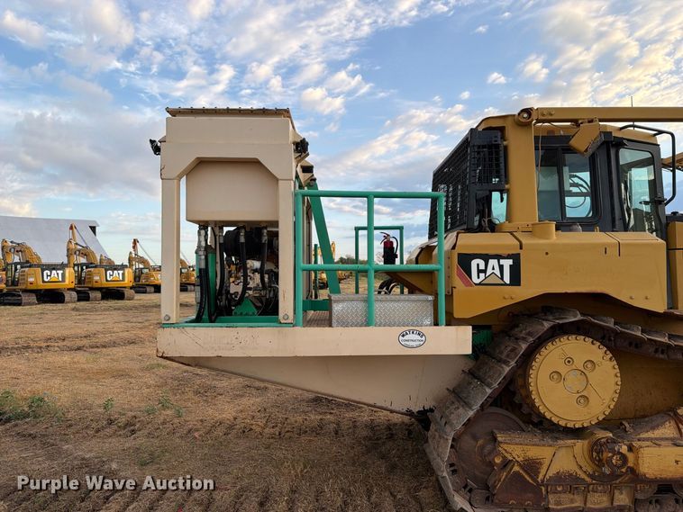 image for item FN3600 2008 Caterpillar D6T XL crawler tractor with EZ Pipeline Padding pipeline padder