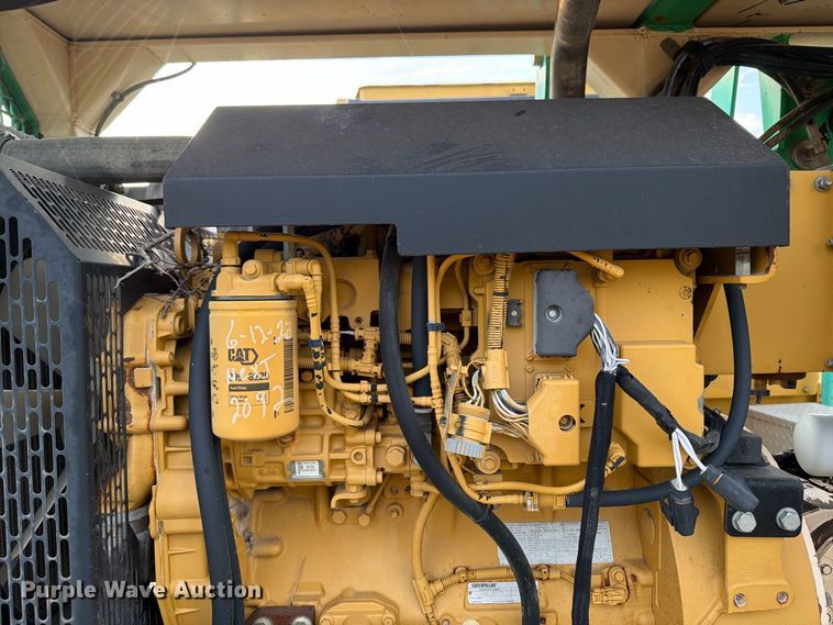 image for item FN3600 2008 Caterpillar D6T XL crawler tractor with EZ Pipeline Padding pipeline padder