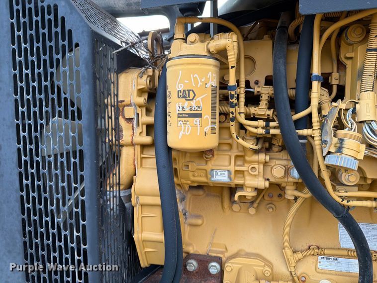 image for item FN3600 2008 Caterpillar D6T XL crawler tractor with EZ Pipeline Padding pipeline padder