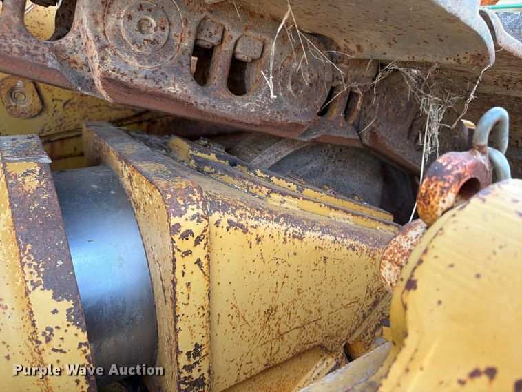 image for item FN3600 2008 Caterpillar D6T XL crawler tractor with EZ Pipeline Padding pipeline padder