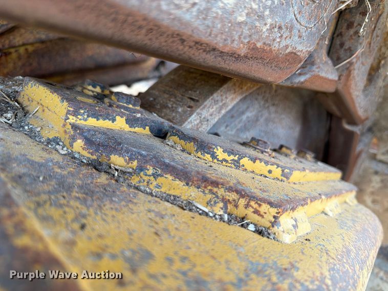 image for item FN3600 2008 Caterpillar D6T XL crawler tractor with EZ Pipeline Padding pipeline padder
