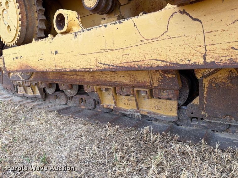 image for item FN3600 2008 Caterpillar D6T XL crawler tractor with EZ Pipeline Padding pipeline padder