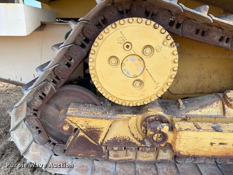 image for item FN3600 2008 Caterpillar D6T XL crawler tractor with EZ Pipeline Padding pipeline padder