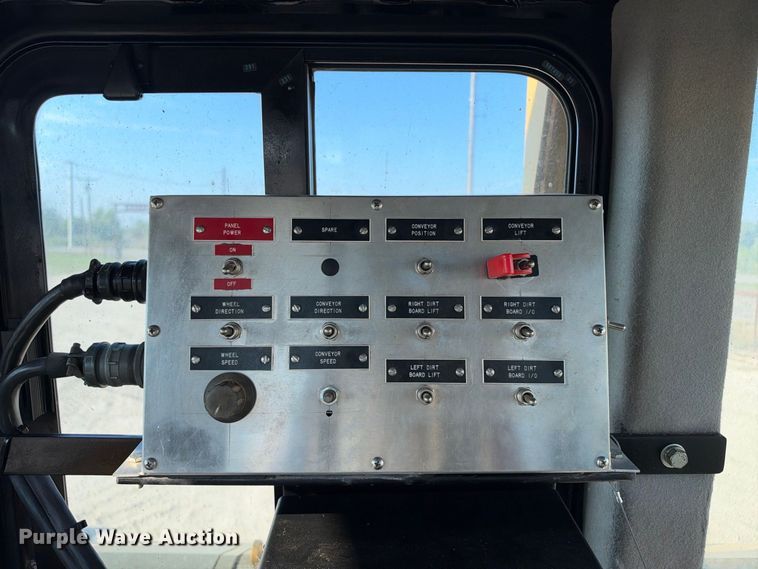 image for item FN3601 2008 Caterpillar D6T XL with EZ Pipeline Padder