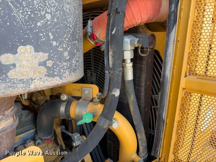 image for item FN3601 2008 Caterpillar D6T XL with EZ Pipeline Padder