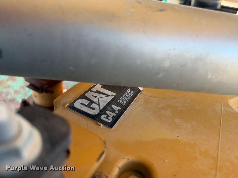 image for item FN3601 2008 Caterpillar D6T XL with EZ Pipeline Padder