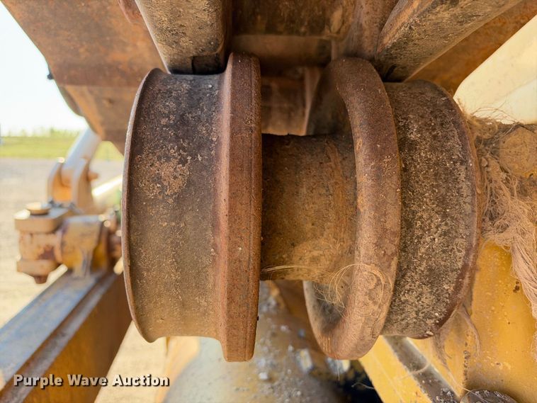 image for item FN3601 2008 Caterpillar D6T XL with EZ Pipeline Padder
