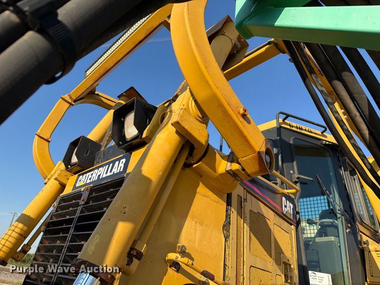 image for item FN3602 2006 Caterpillar D6R XL Series III with EZ Pipeline Padder